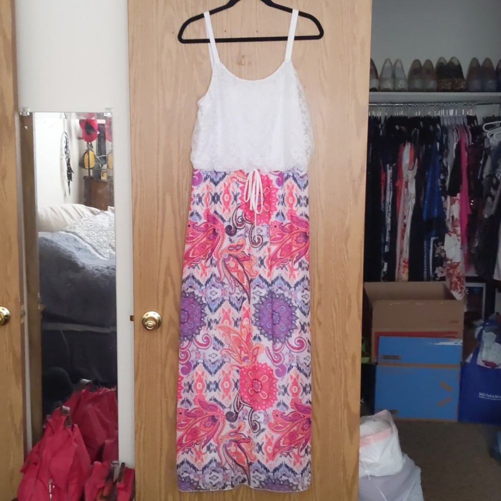 Maxi dress